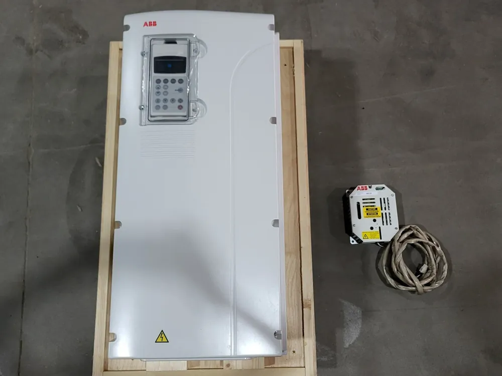 15 hp, 600 Volts, 3-Phase VFD ACS800-U1-0020-7+B056+K454+Q967