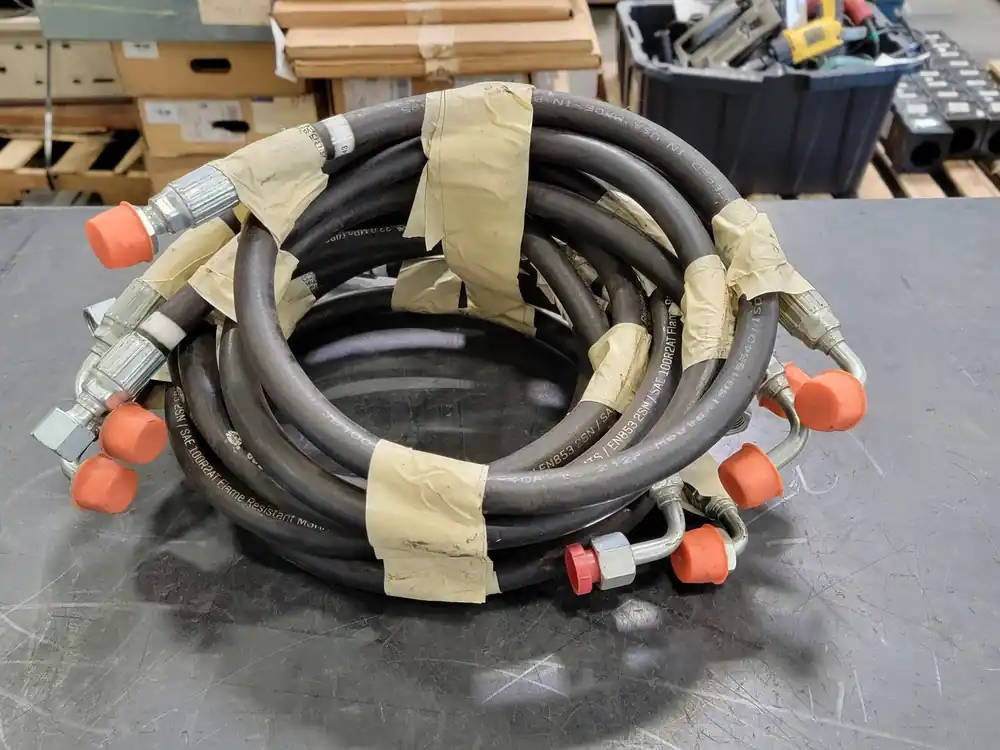 3/8" x 5ft Hydraulic Hose 6G2 4800 PSI w/ 5/8" Fittings (Set of 7)