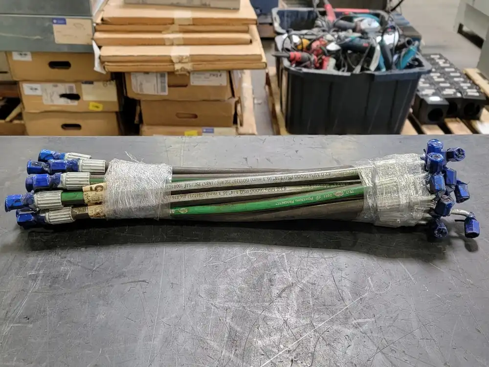 1/4" x 19.5" Hydraulic Hose 4M2T 6000 PSI w/ 3/8" Fittings (Set of 15)