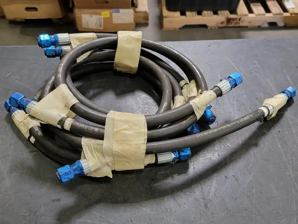 3/8" x 5ft Hydraulic Hose 6G2 4800 PSI w/ 5/8" Fittings (Set of 5)