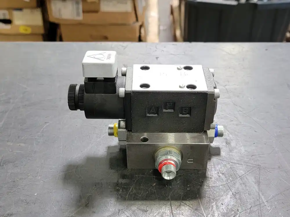 Solenoid Valve SDHI-0631/2 23 24VDC