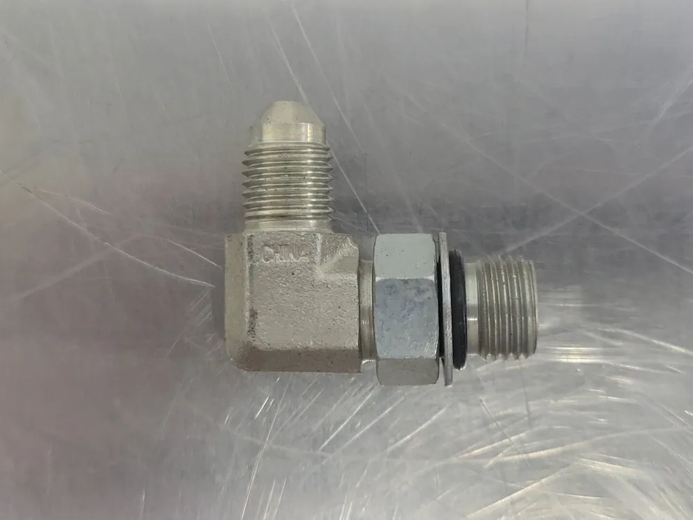 90 Deg Elbow Adapter M-06 ORB X M-04 JIC 3/8" x 1/4" (Bag of 8)