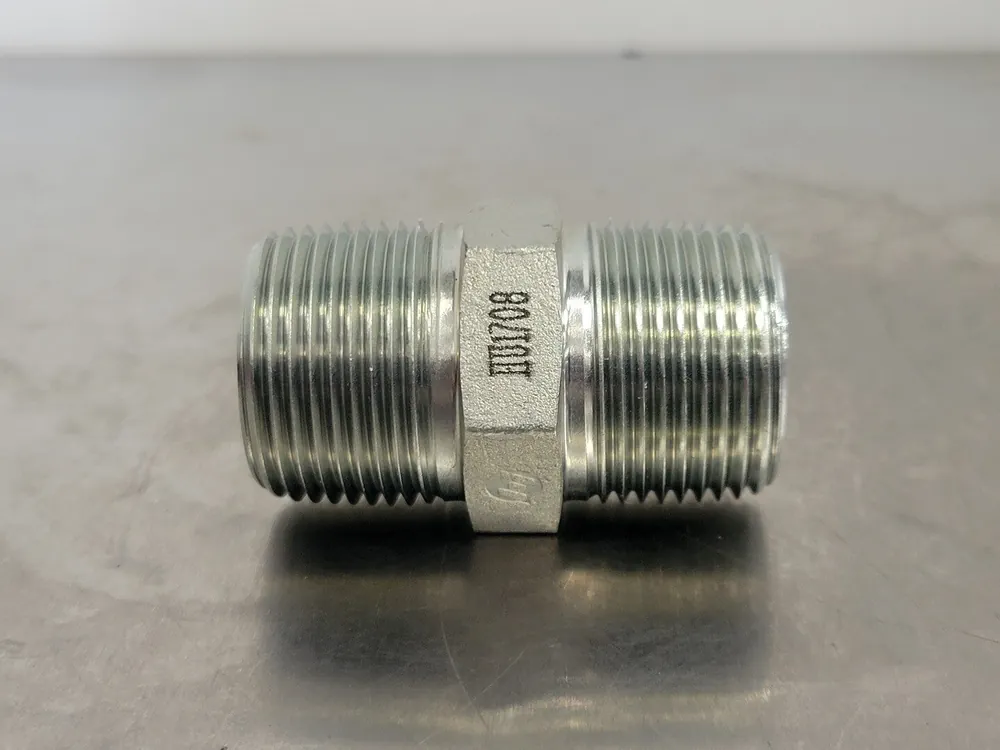 Hydraulic Adapter M-16 NPT X M-16 NPT 1" x 1" (Bag of 2)