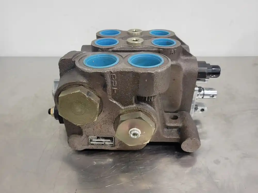 Directional Control Valve SV40-7064