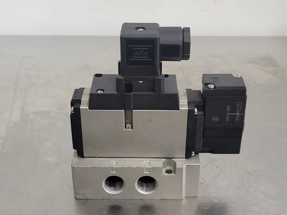 5-Port Solenoid Valve w/ Manifold NVFS3110-5D