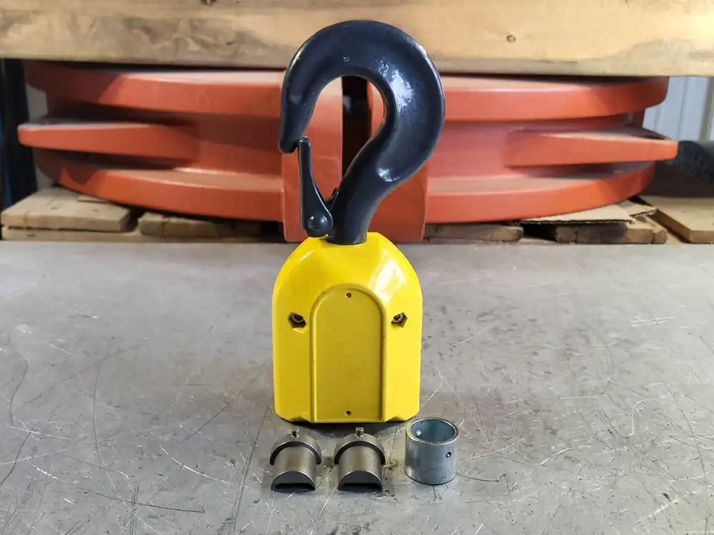 2-Fall Lifting Hook Block 2249984