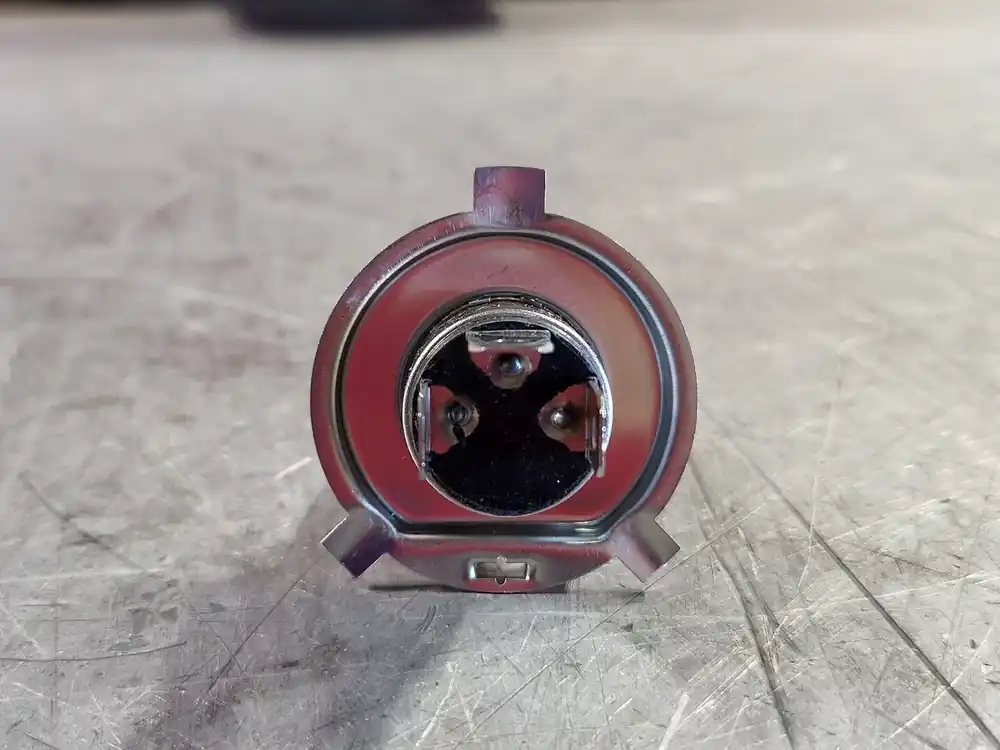 H4, 12V Glass Halogen Head Lamp 9W-3324