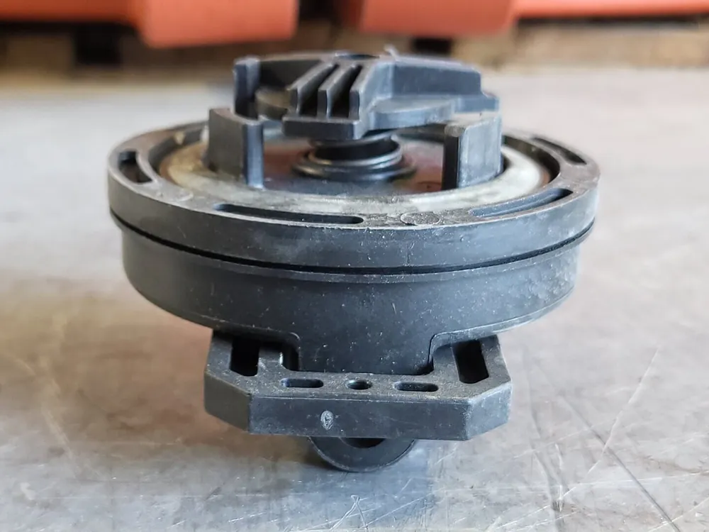 Lockable Non Vent Cap 142-8937