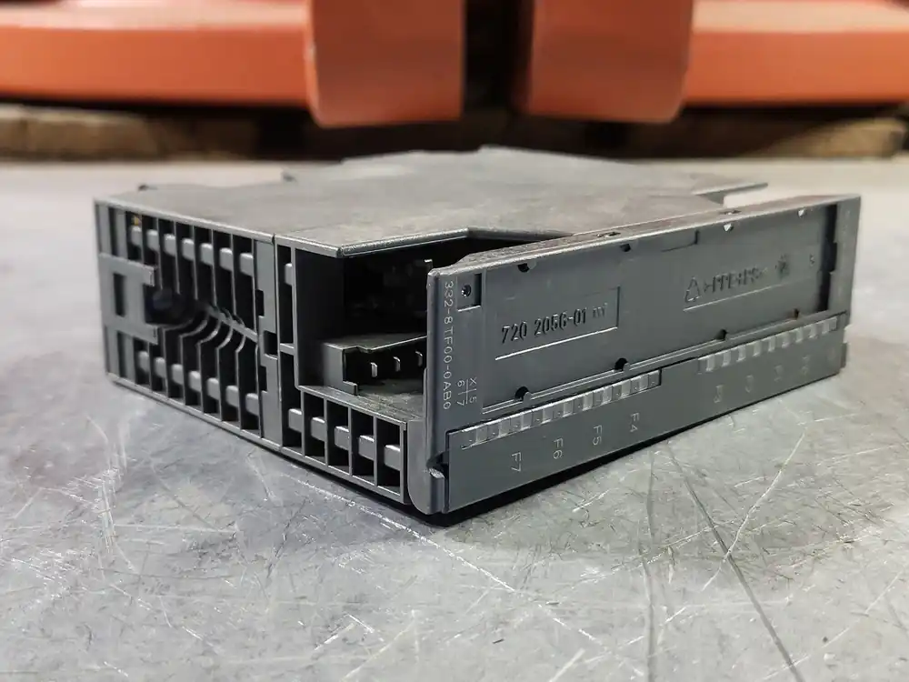 SIMATIC S7 Analog Output Module 6ES7332-8TF00-0AB0