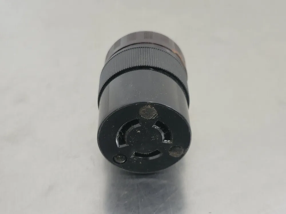 15 Amp Adapter Locking 9054