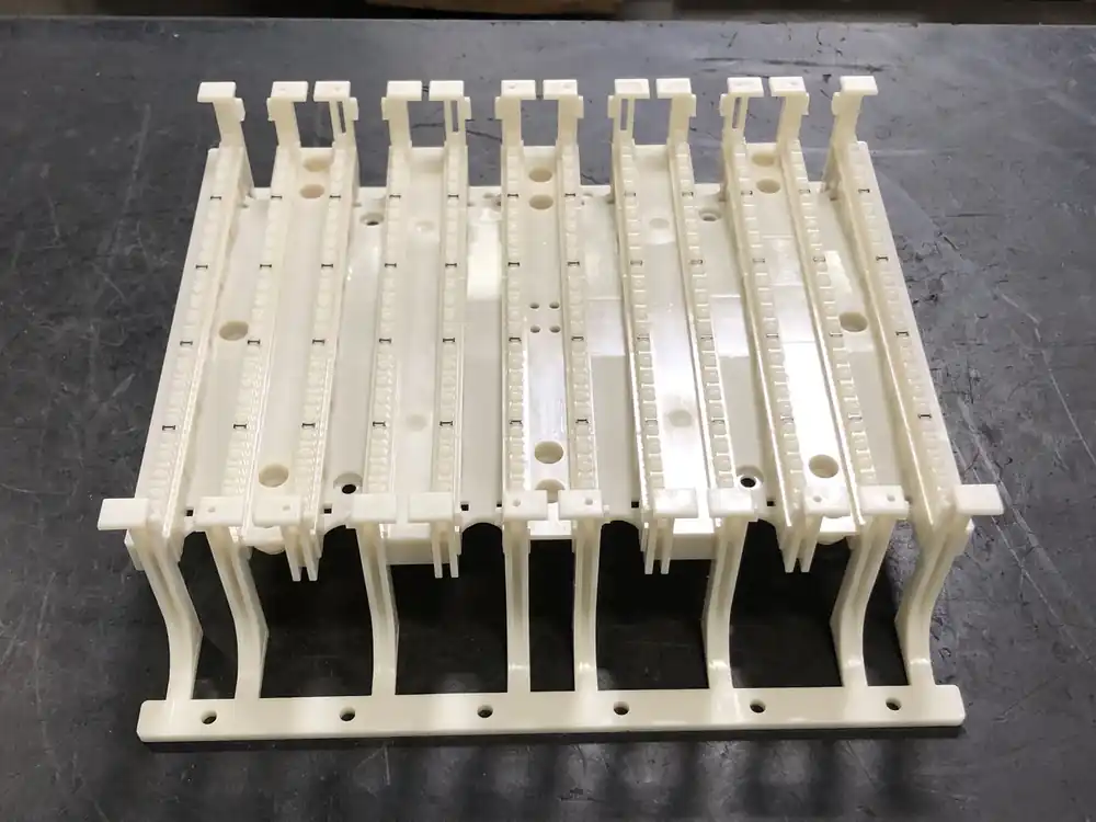 110 Cross-Connect 300-Pair Kit (C4) w/ Legs AX100695-S