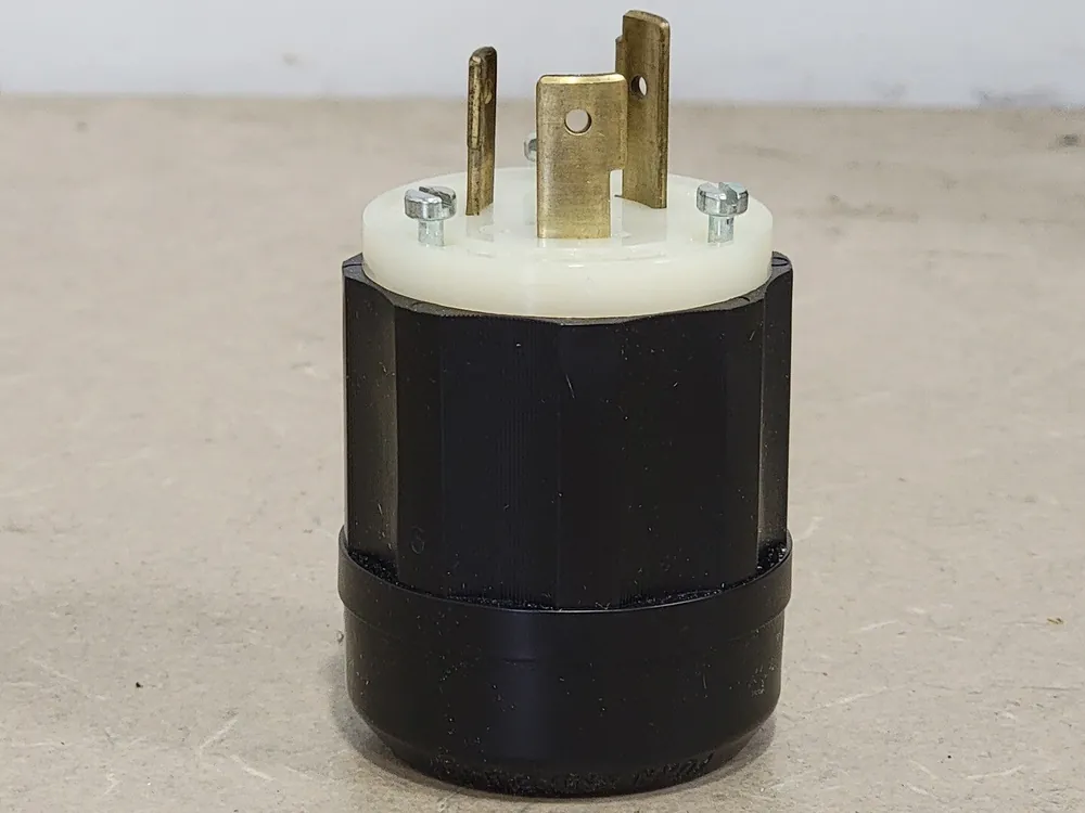 20A 480V Nylon Locking Plug 2341 (Box of 10)