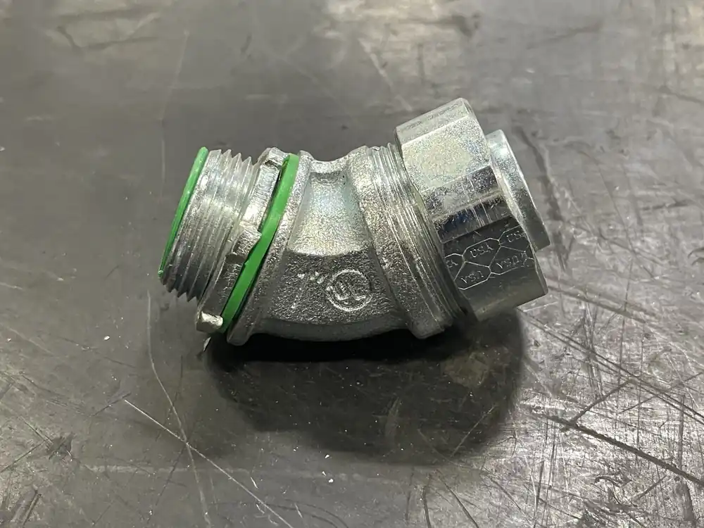 1" 45 deg. Liquidtight Connector STR10045B w/ Insulated Throat (Box of 5)