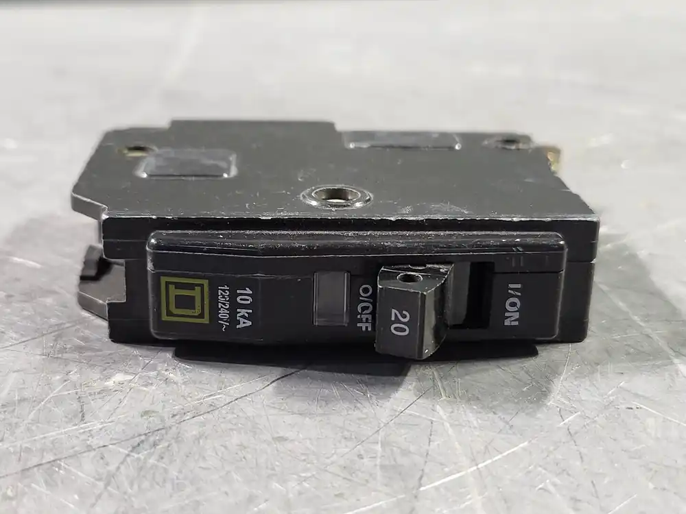20 Amp, 1 Pole, 120/240 volts Circuit Breaker QOB120
