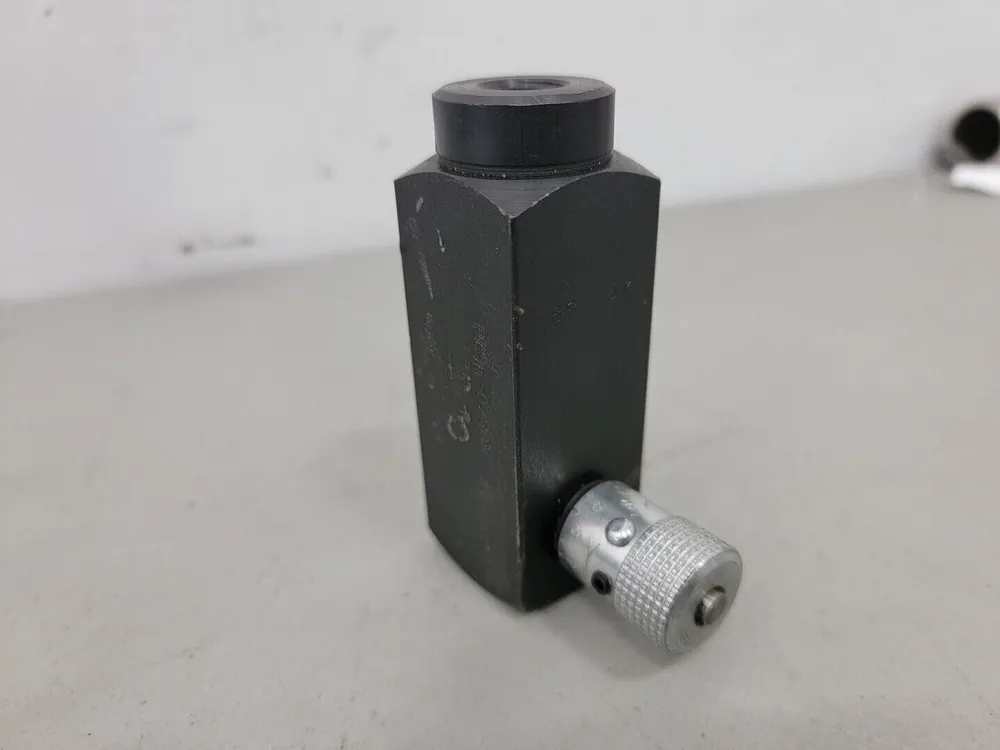 1/4" NPT Bidirectional Metered Flow w/ Check Valve PC1H-0250N