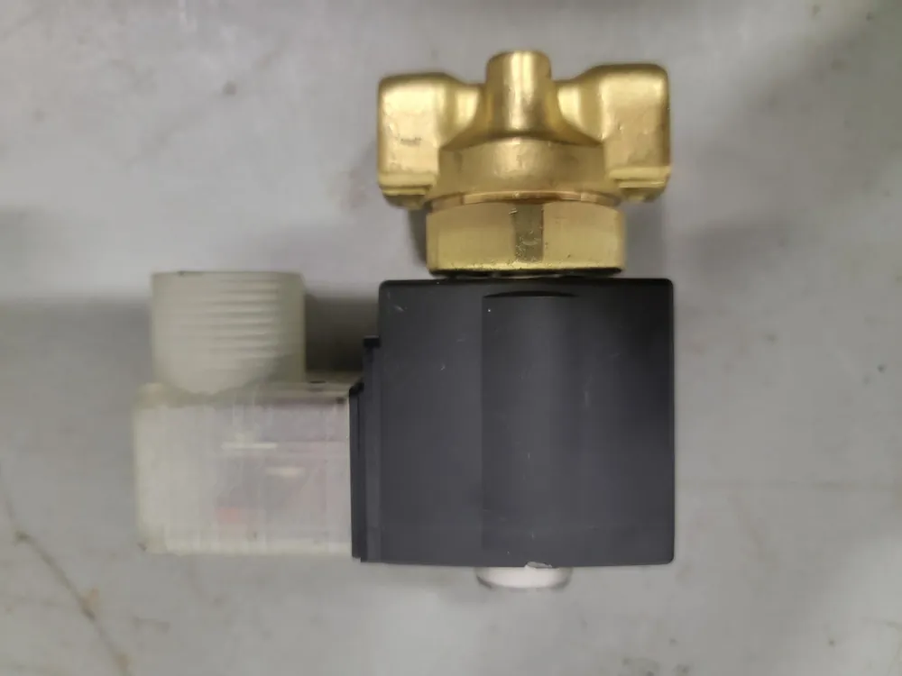 Direct Operated 2 Port Solenoid Valve VX2232-02T-5DZ1