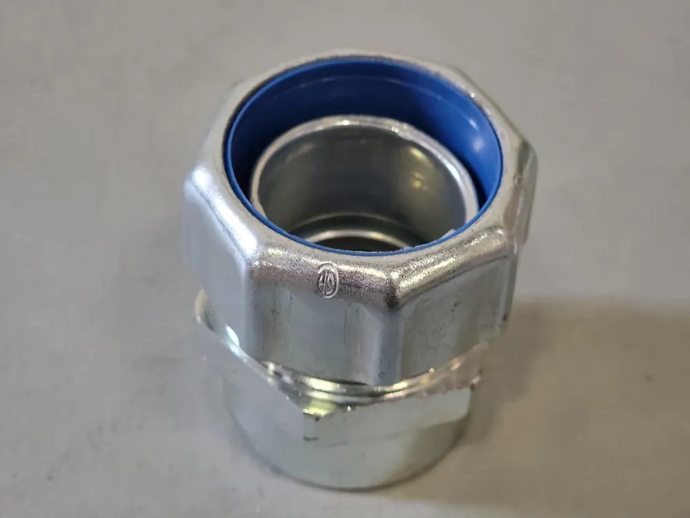 1-1/4" Liquidtight Adapter 5275 (Box of 3)