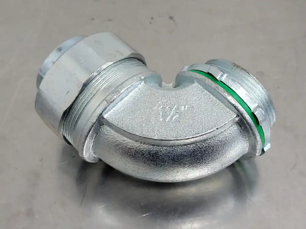 1-1/2" 90 Deg Liquidtight Connector STR15090