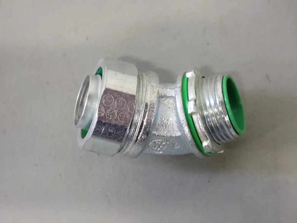 1" 45 deg Liquidtight Connector Insulated Throat STR10045B (Box of 4)
