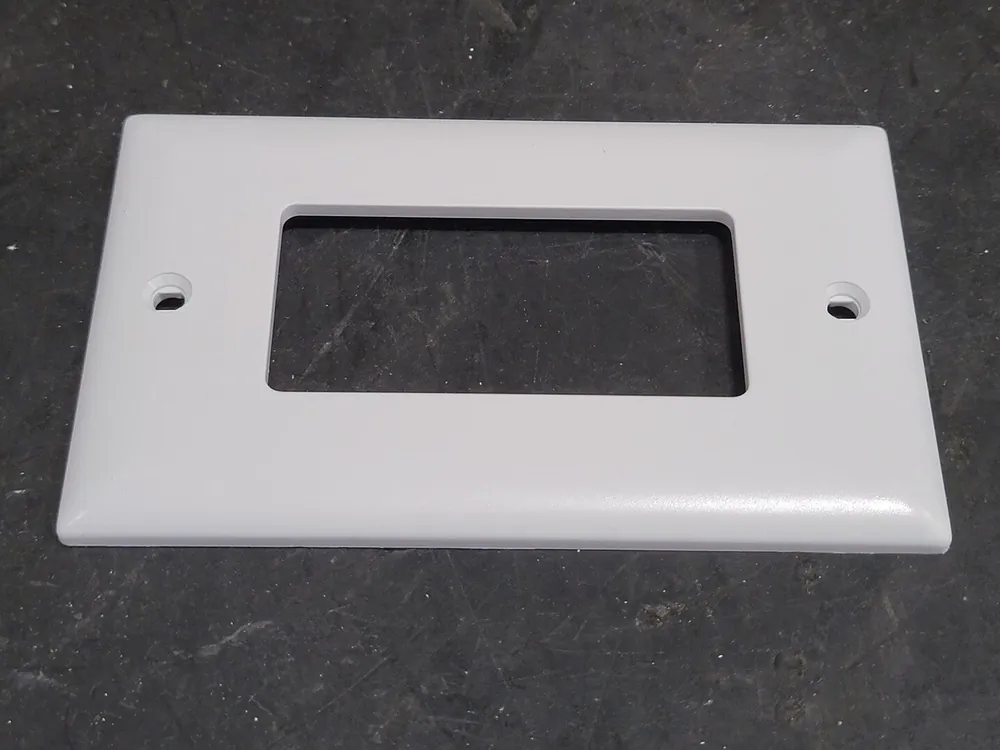 1-Gang Wall Plate Decorator TP26-W (Box of 129)