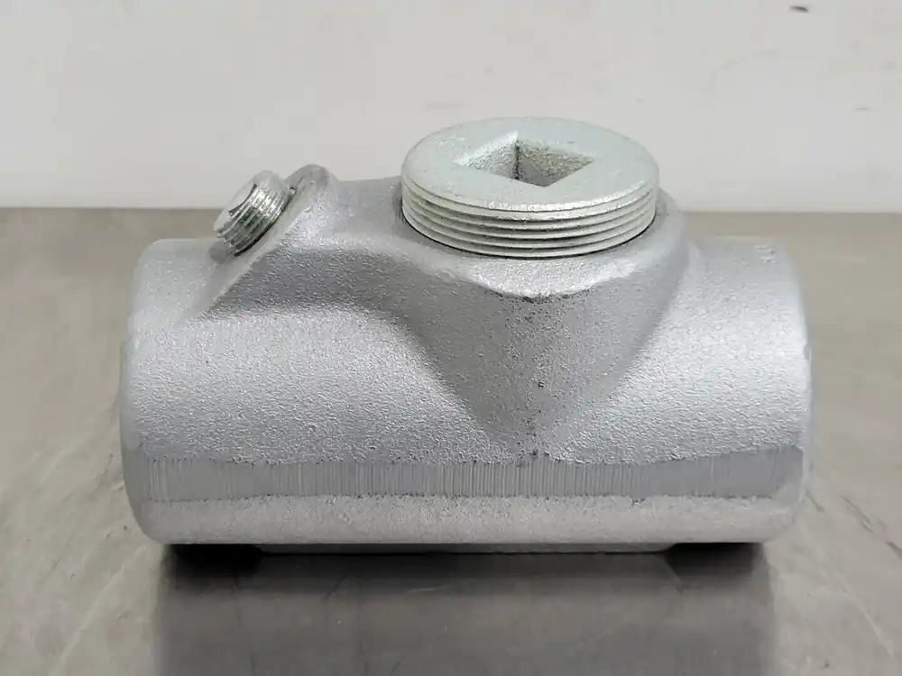 1-1/4" Expanded Fill Sealing Fitting EYSX41