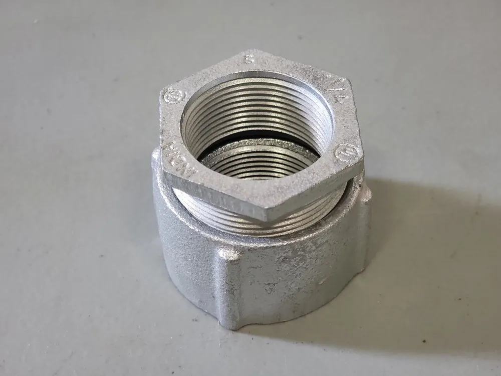 1-1/4" Rigid/IMC 3-Piece Coupling 1505 (Box of 3)