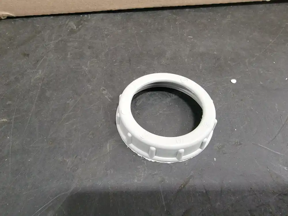 1-1/2" Plastic Bushing CI2712 (Box of 45)