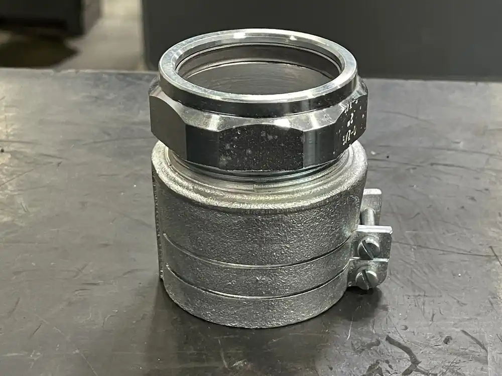 2" EMT Combination Couplings 9200-W