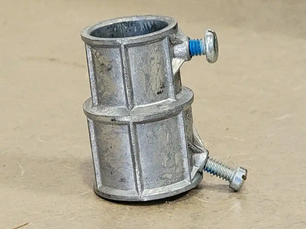 3/4" Die Cast Set Screw Coupling TX222 (Box of23)