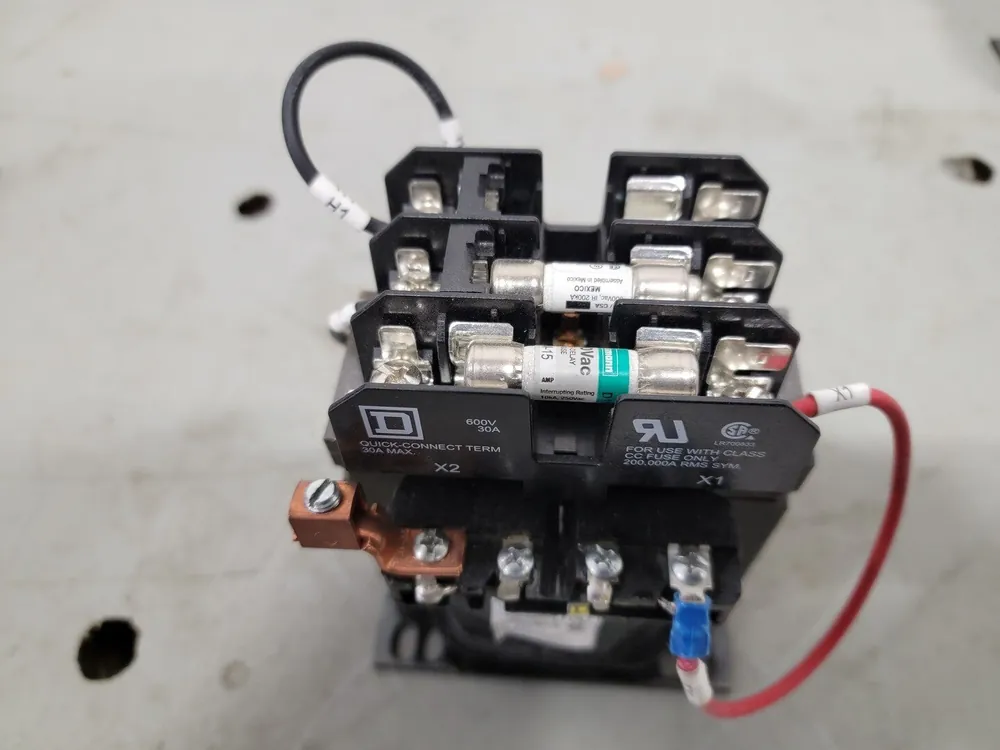 0.2 kVA Transformer Control 120/240 Pri. Volts, 24 Sec. Volts 9070TF200D23
