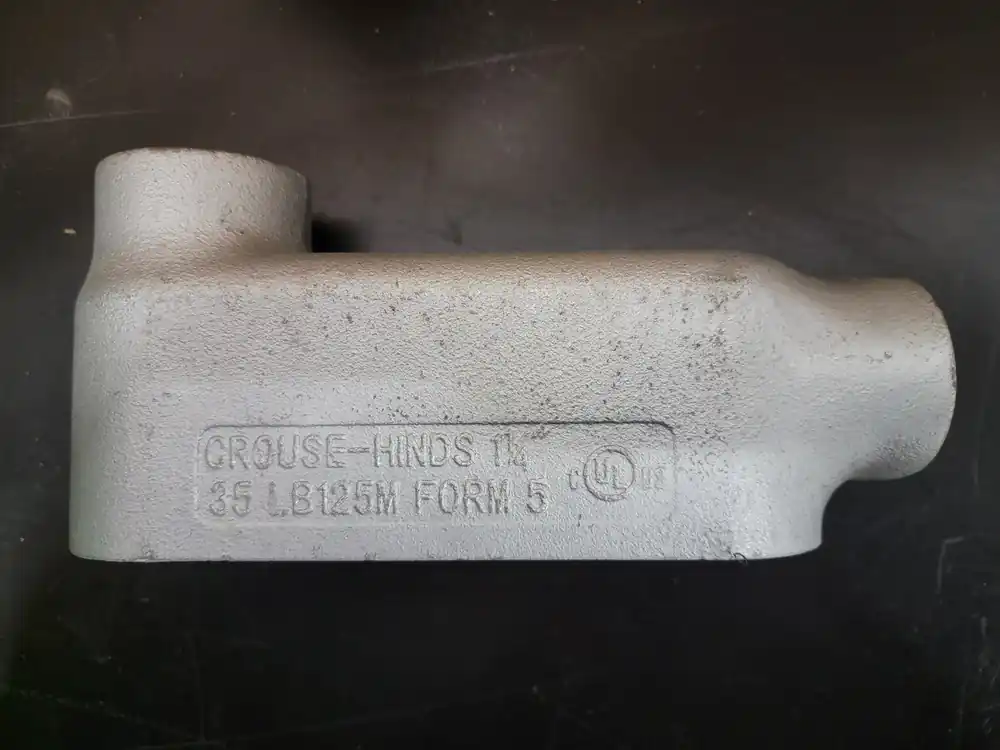 1 1/4" Threaded Conduit Body 35 LB125M Form 5