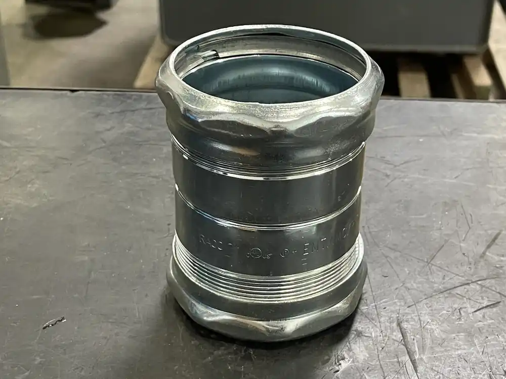 Raco 3" EMT Compression Coupling 2952