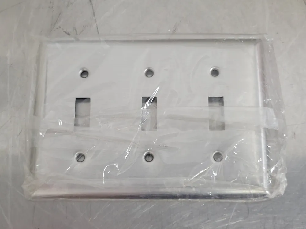 3 Gang Toggle Switch Metal Wall Plate SL3 (Box of 15)