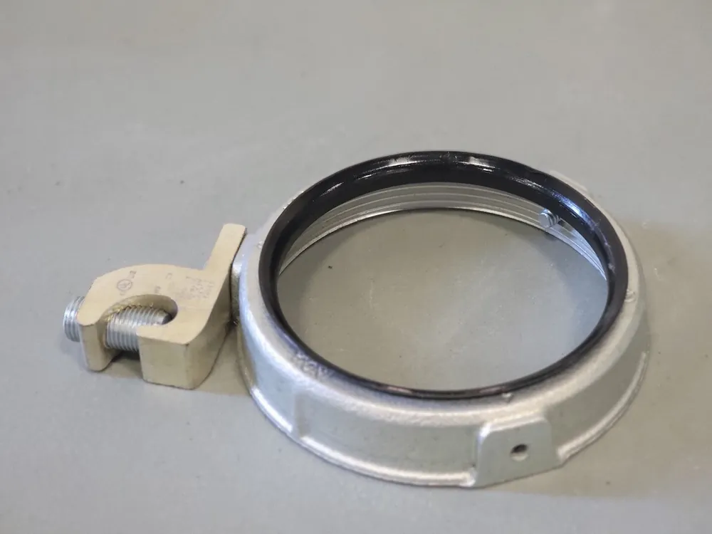 4" Malleable Iron Ground Bushing Lay-in Lug HGLL10