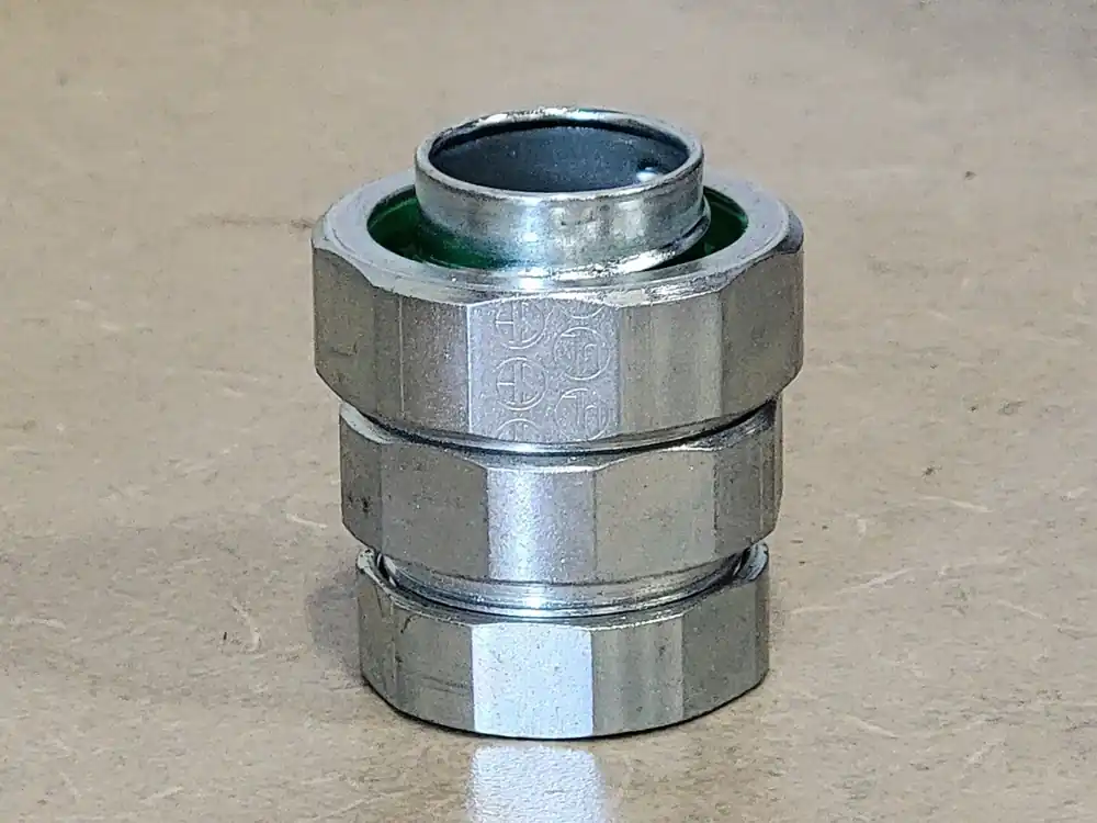 1" Combination Compression Coupling LTT 113 (Box of 5)