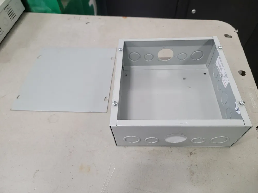 Pull Box ASE10X10X4, Screw-Cover Type 1
