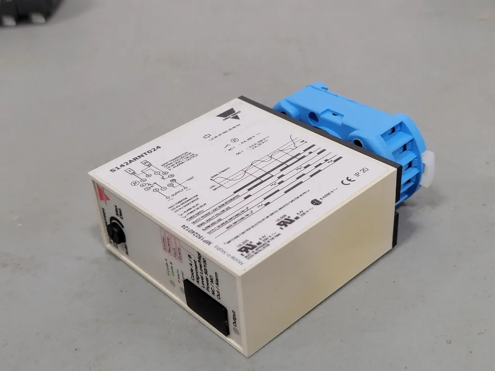 Photoelectric Amplifier Sensor S142ARNT024