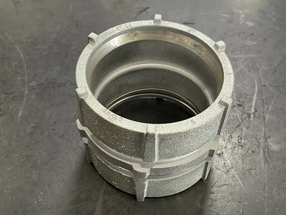 4" Malleable Iron Rigid Compression Coupling