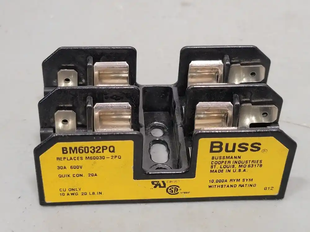 30 Amp Fuse Block Holder BM6032PQ