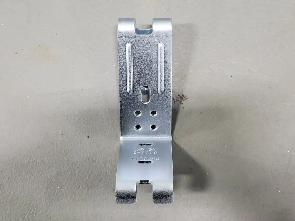 Grounding Auxiliary Cable Bracket Kit GACB-3 (Box of 10)