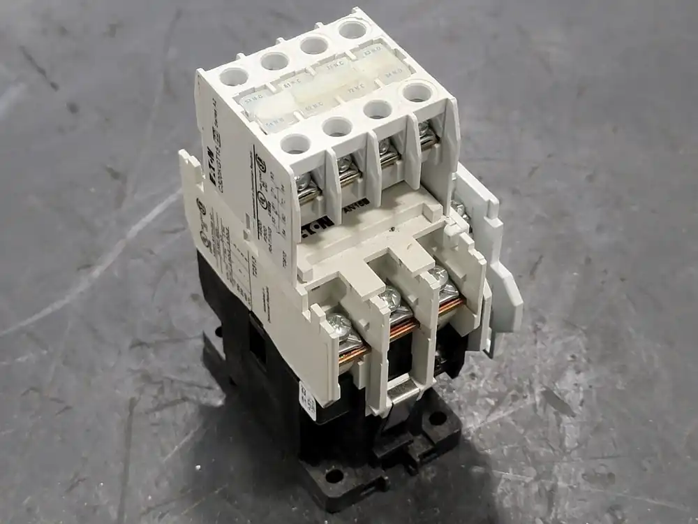 18 Amp, Size 0, 110/120 VAC Coil Starter AN16BN0A w/ Auxiliary Contact