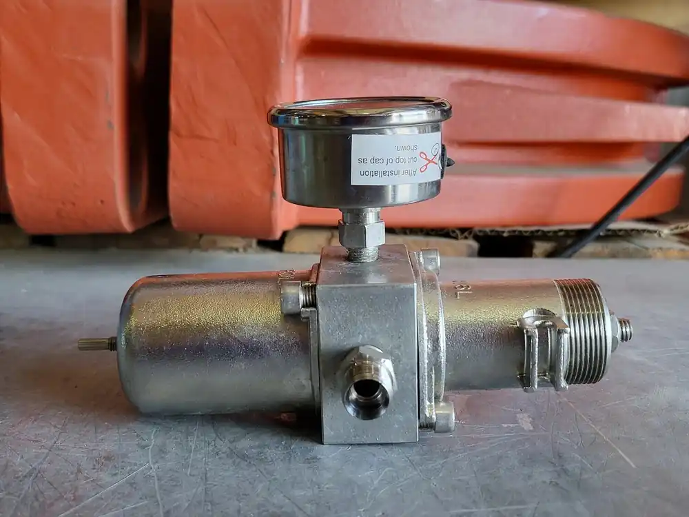 1/2in. NPT Filter Regulator ASH06-FR-SR-MD-08-X3, 0.25BAR to 8BAR