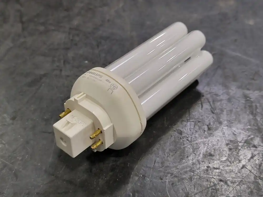 18W Compact Fluorescent Lamp PL-T 18W/835/A/4P