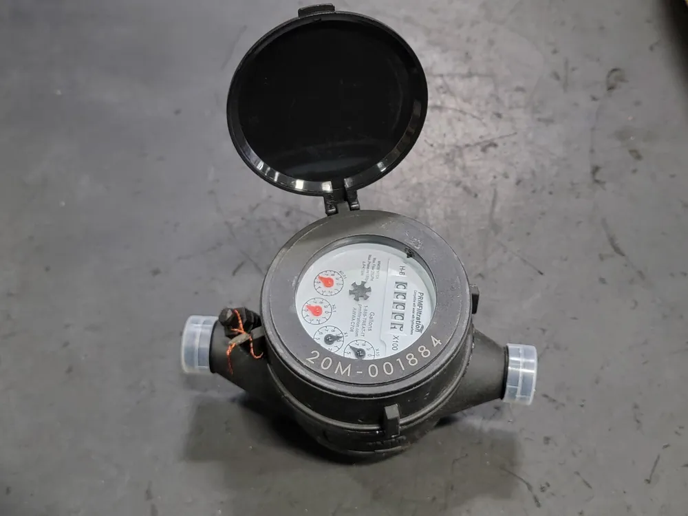 1/2" Multi-Jet Nylon Totalizing Water Meter WM050NYSX