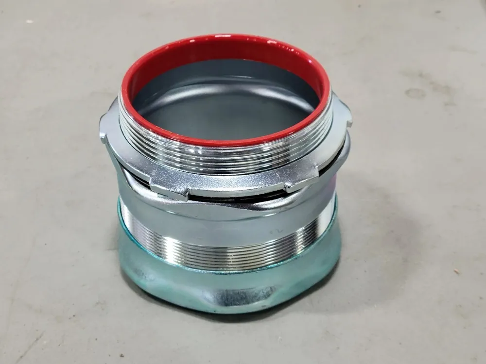 4" EMT Insulated Compression Connector CI5632-IT-WL (Box of 5)