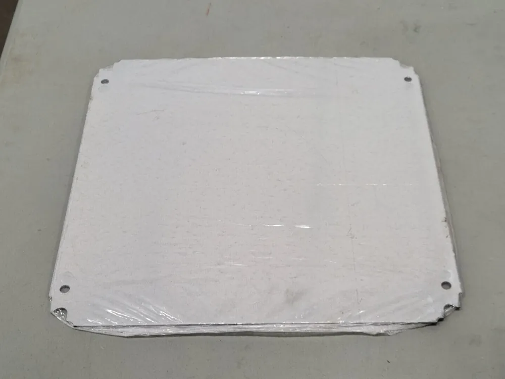 400mm x 400mm Plain Mounting Plate NSYMM44