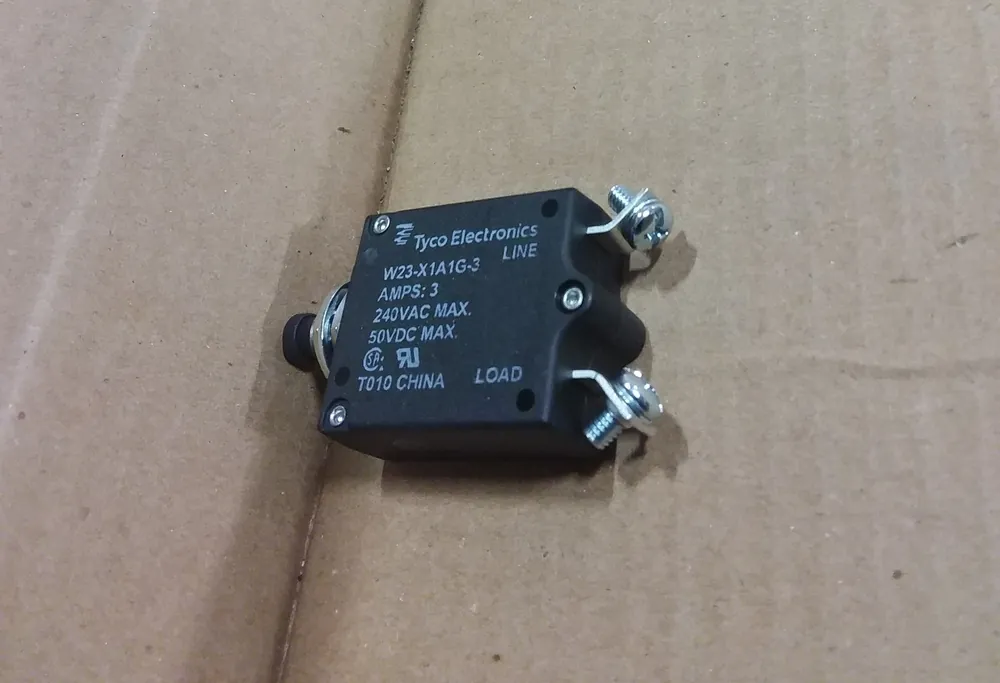 3 Amp, 1 Pole, 240 volts Thermal Circuit Breaker W23-X1A1G-3