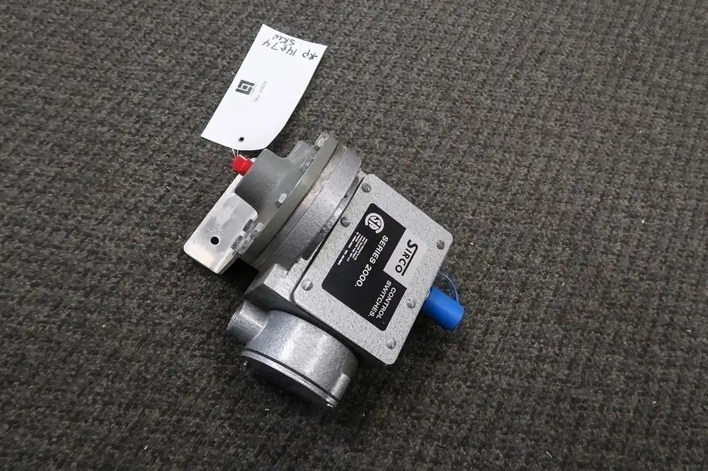 Pressure Relay/ Switch 3-2001W-SO