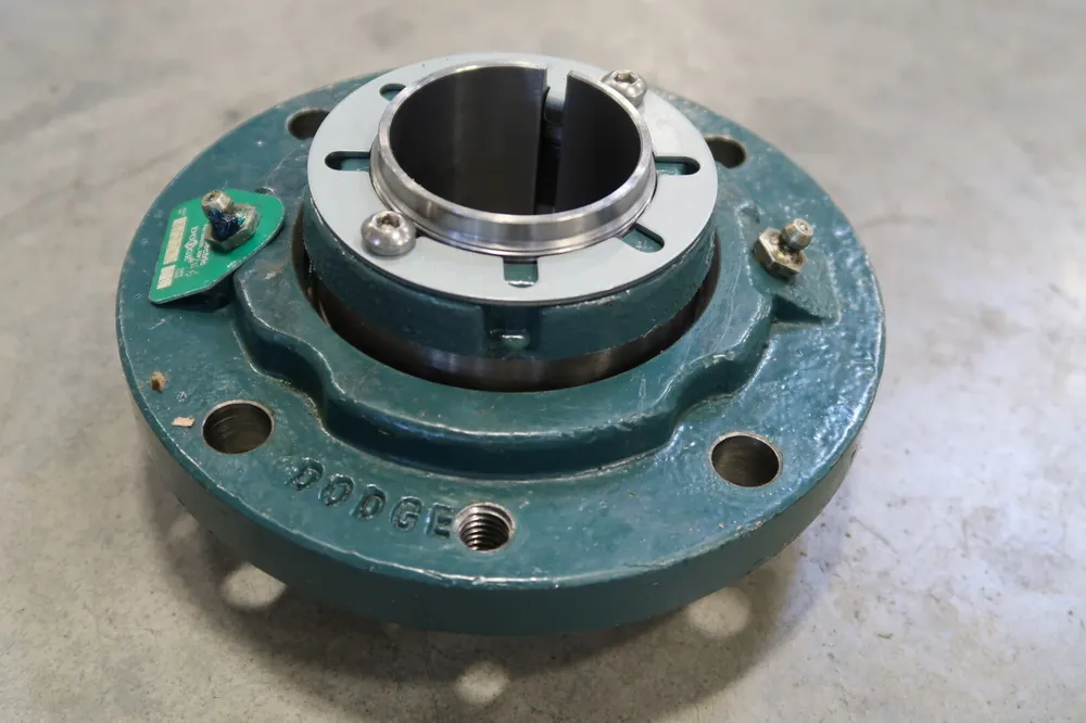 1-15/16" Four-Bolt Piloted Roller Bearing Unit SFCN-IP-115R
