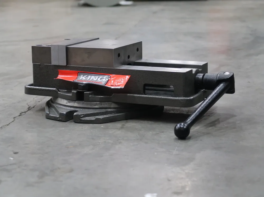 6" Milling Vise w/ Swivel Base